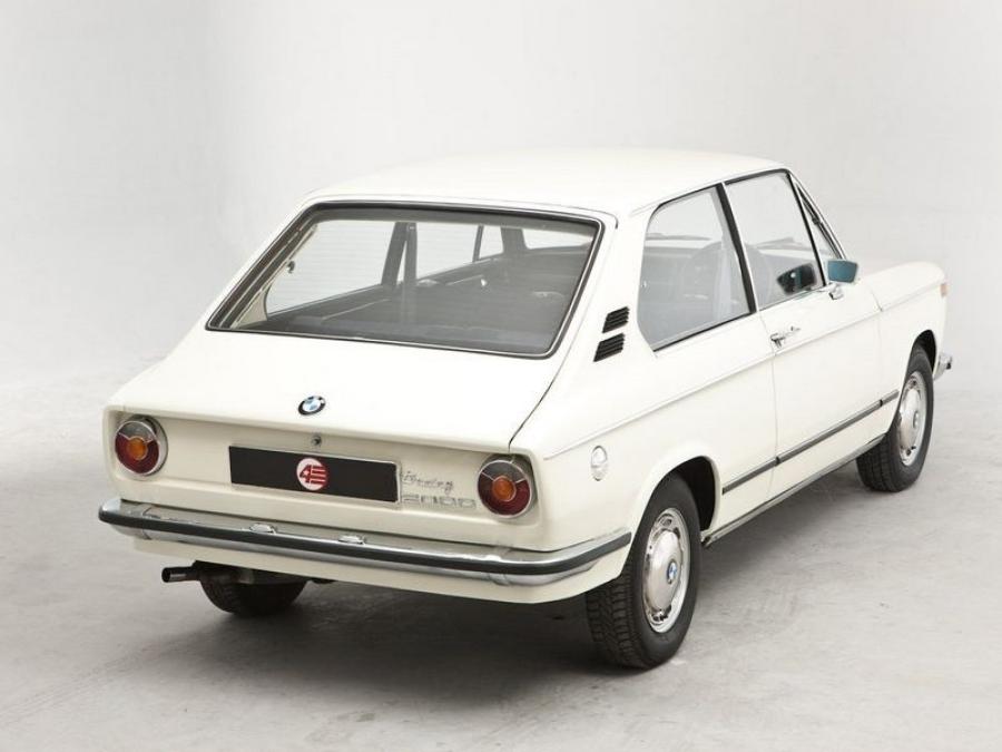  BMW 2000 Touring 1971 года  (UK) (фото 5 из 9)